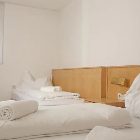 Self-check In Seeglueck *