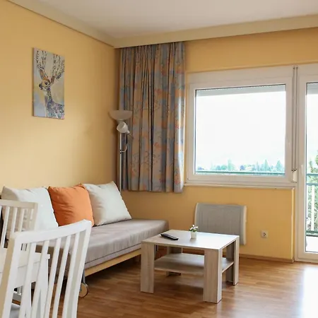 Self-check In Seeglueck Portschach am Woerthersee