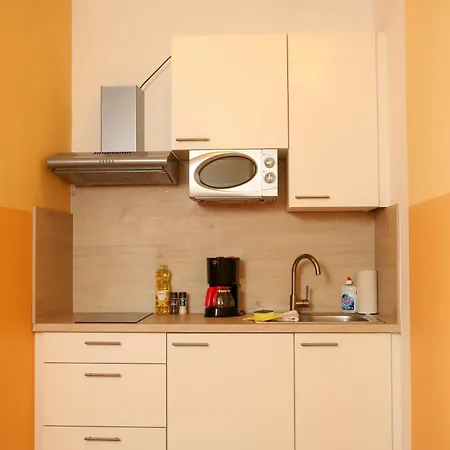 Self-check In Seeglueck Hostel