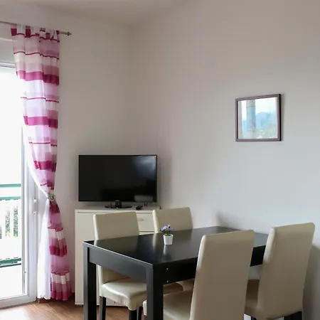 Self-check In Seeglueck Hostel *