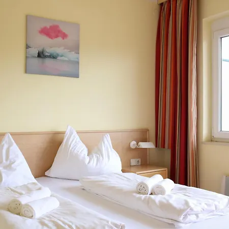 Self-check In Seeglueck * Portschach am Woerthersee