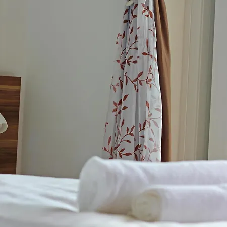 Hostel Self-check In Seeglueck Portschach am Woerthersee