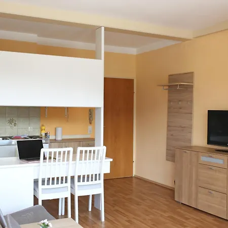 Hostel Self-check In Seeglueck Portschach am Woerthersee