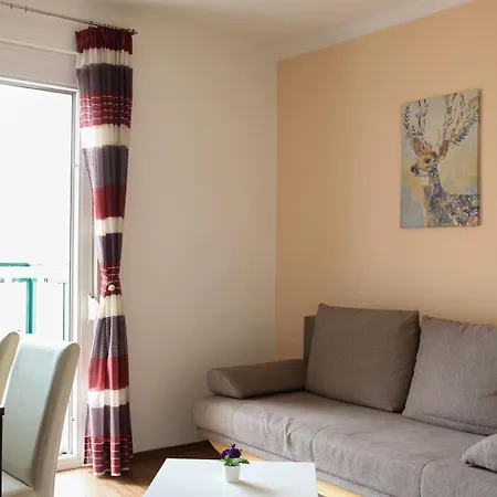 Hostel Self-check In Seeglueck