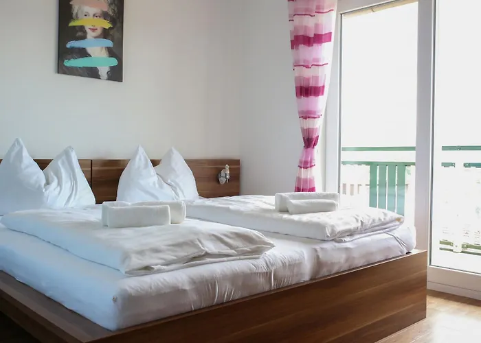 Self-check In Seeglueck Hostel Portschach am Woerthersee