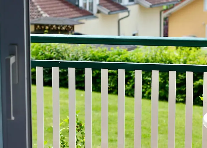 Self-check In Seeglueck Hostel Portschach am Woerthersee